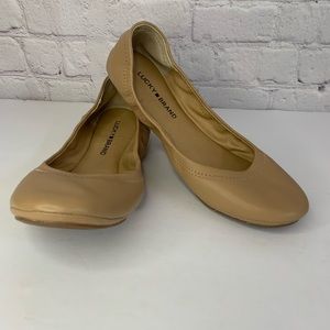 Lucky Brand Emmie flat Tan Shoes Size 39